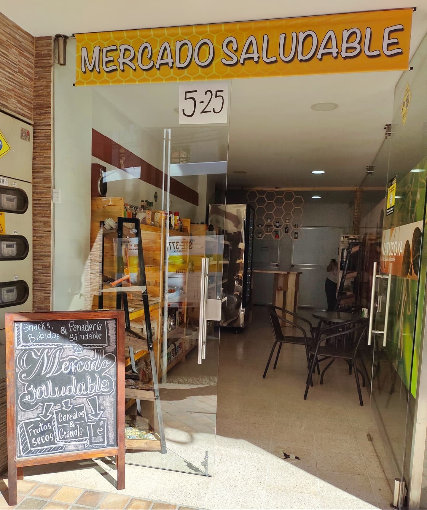 Fachada del Mercado Saludable De Mi Tierra en Girardota