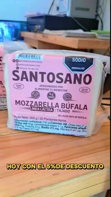 Mozzarella de búfala Santosano tajada